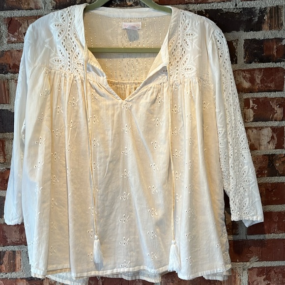 Shabby Chic Top - Picture 4 of 8